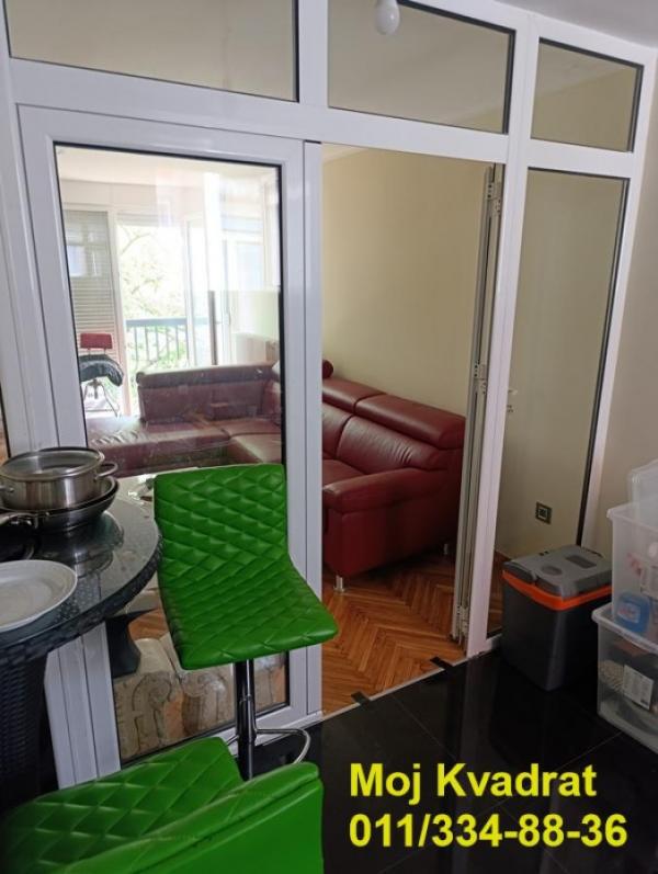 Stan na prodaju u Beogradu, Borča, dvosoban, 58m2, cena 109000 evra