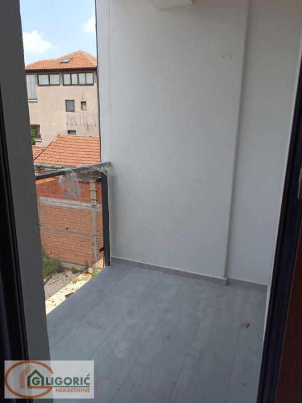Stan na prodaju u Beogradu, Bulbulder, dvosoban, 51m2, cena 194000 evra
