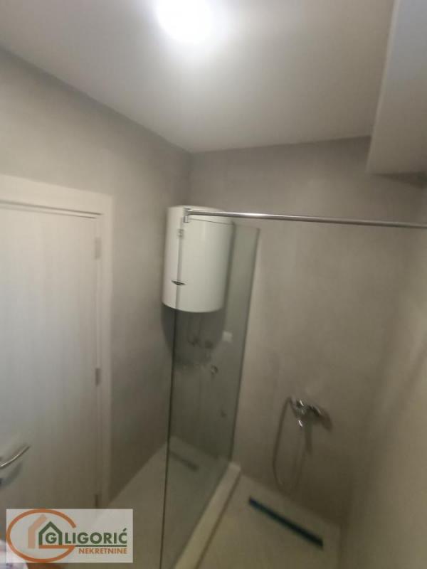 Stan na prodaju u Beogradu, Grocka, trosoban, 66m2, cena 110000 evra