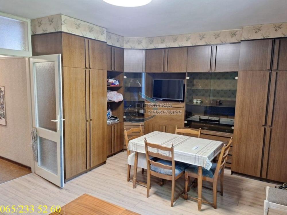 Stan na prodaju u Beogradu, Višnjička banja, dvosoban, 56m2, cena 106500 evra