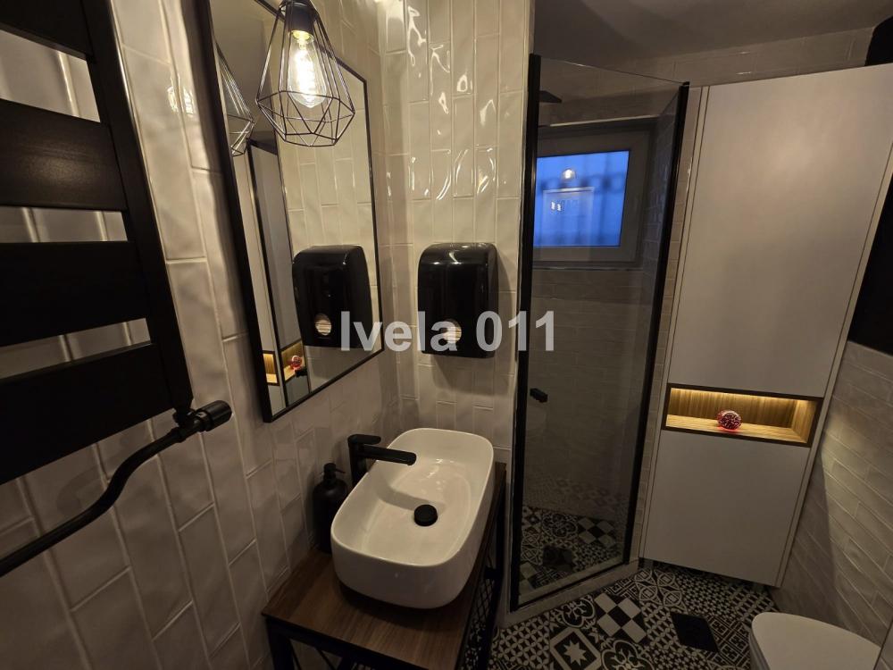 Stan na prodaju u Beogradu, Novi Beograd blok 38 (OŠ Ratko Mitrović), troiposoban, 62m2, cena 219000 evra
