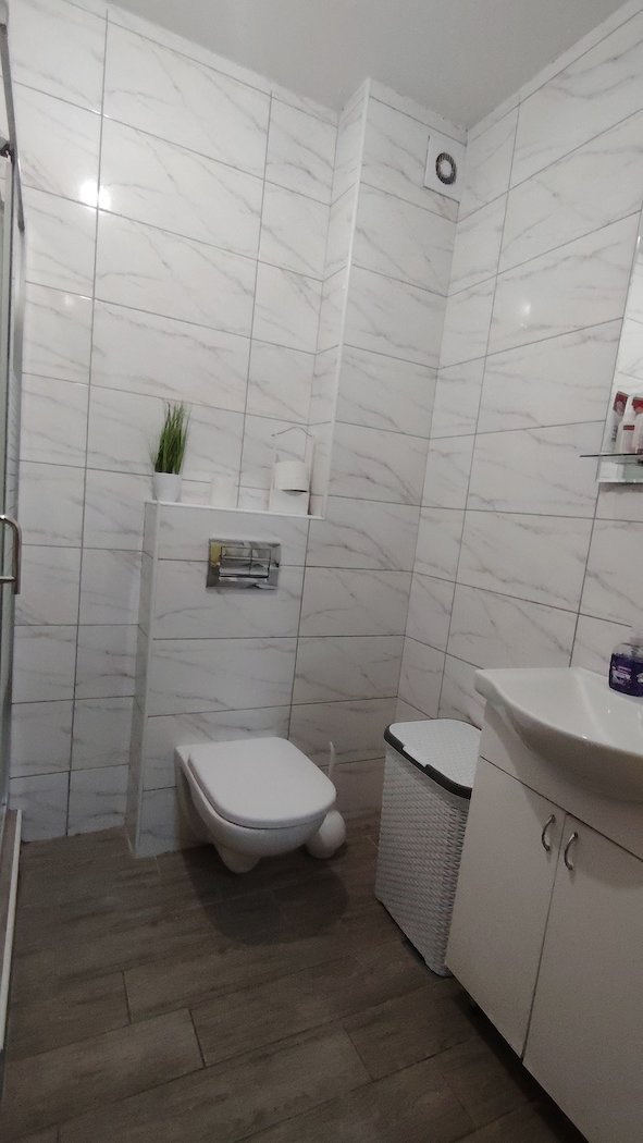 Stan na prodaju u Beogradu, Ledine, trosoban, 69m2, cena 162000 evra