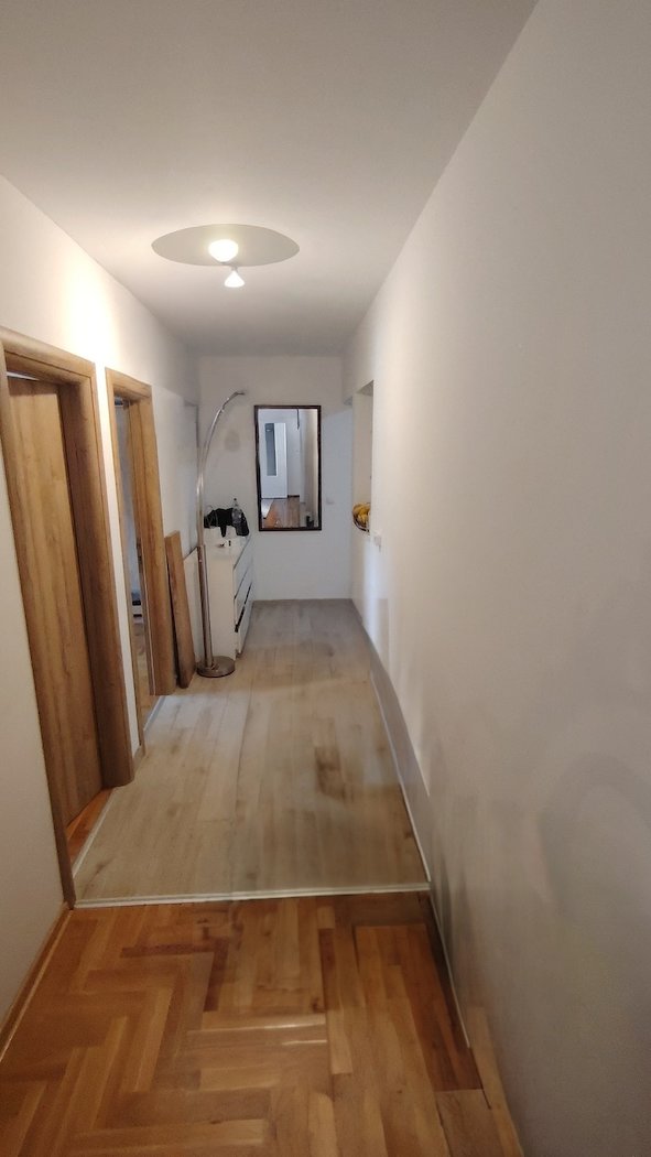 Stan na prodaju u Beogradu, Ledine, trosoban, 69m2, cena 162000 evra