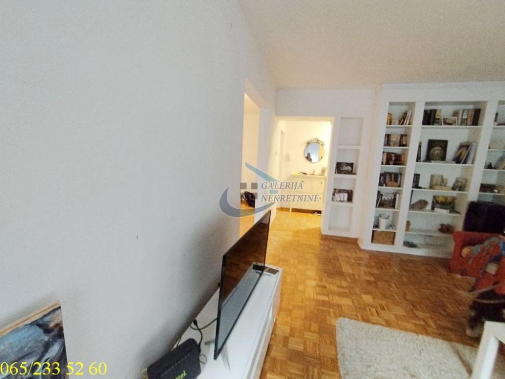 Stan na prodaju u Beogradu, Vidikovac, cetvorosoban, 94m2, cena 243000 evra