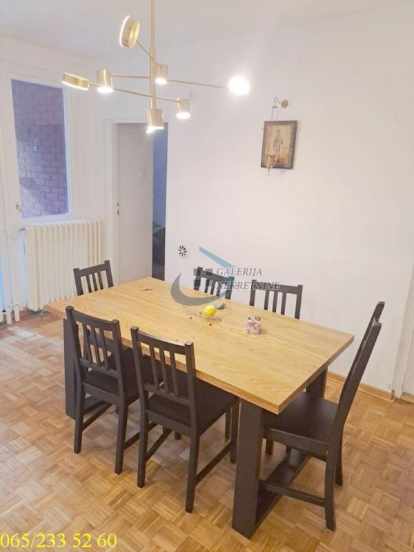 Stan na prodaju u Beogradu, Vidikovac, cetvorosoban, 94m2, cena 243000 evra