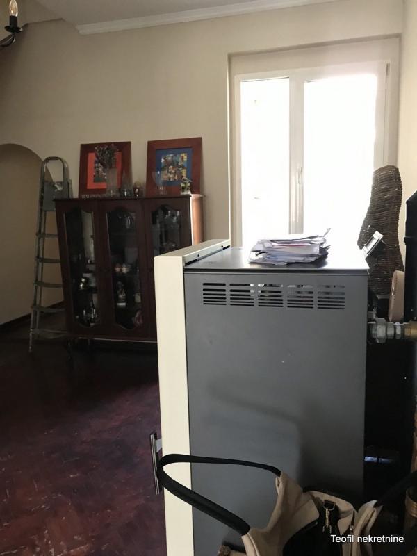 Stan na prodaju u Beogradu, Zemun Kej, cetvorosoban, 135m2, cena 430000 evra