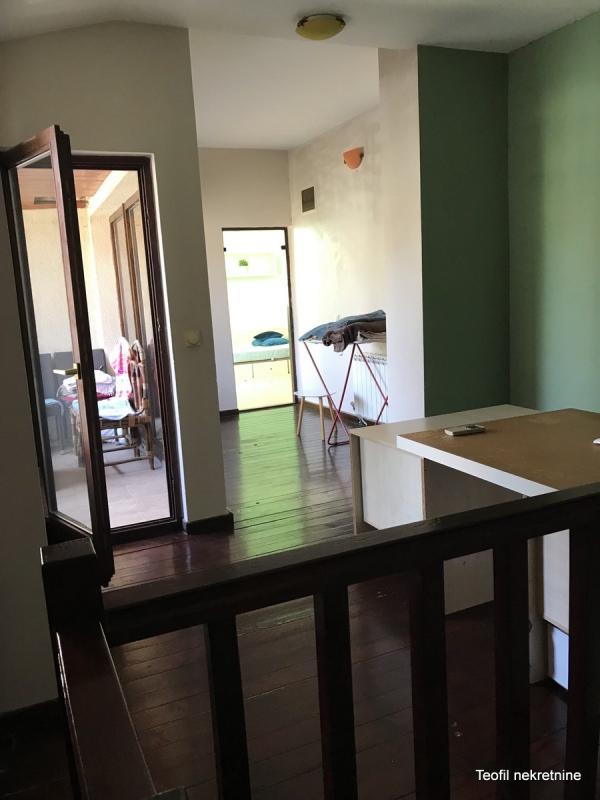 Stan na prodaju u Beogradu, Zemun Kej, cetvorosoban, 135m2, cena 430000 evra