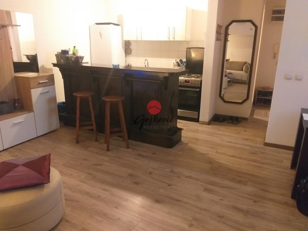 Stan na prodaju u Beogradu, Gornji Dorćol, dvosoban, 50m2, cena 115000 evra