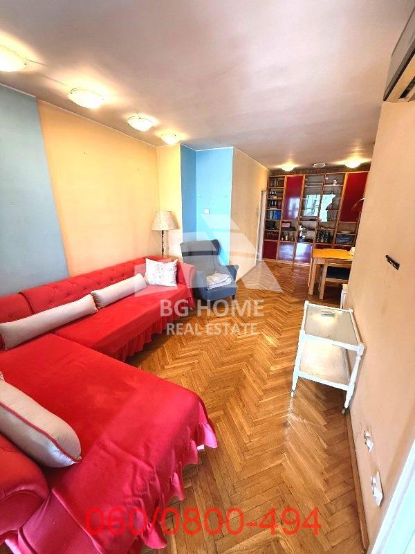 Stan na prodaju u Beogradu, Bulevar despota Stefana, troiposoban, 71m2, cena 240000 evra