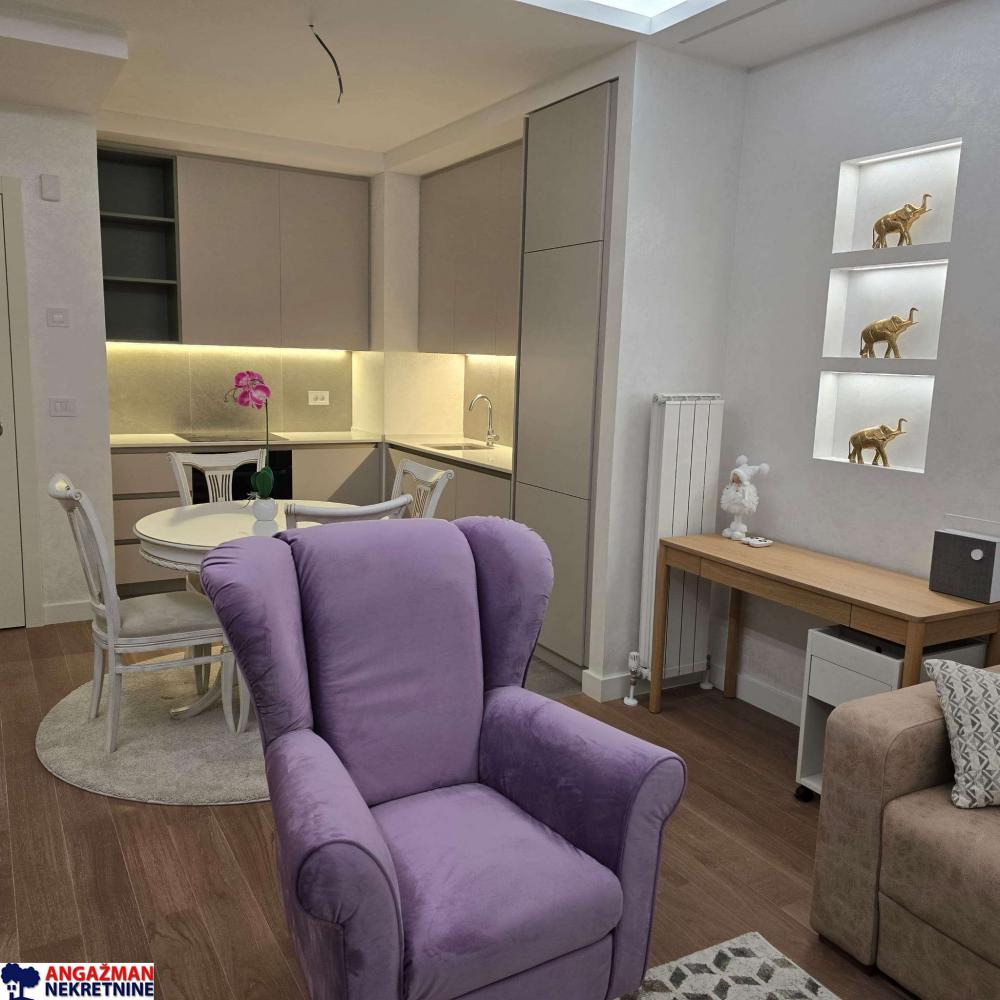 Stan na prodaju u Beogradu, Beograd na vodi, dvosoban, 56m2, cena 255000 evra