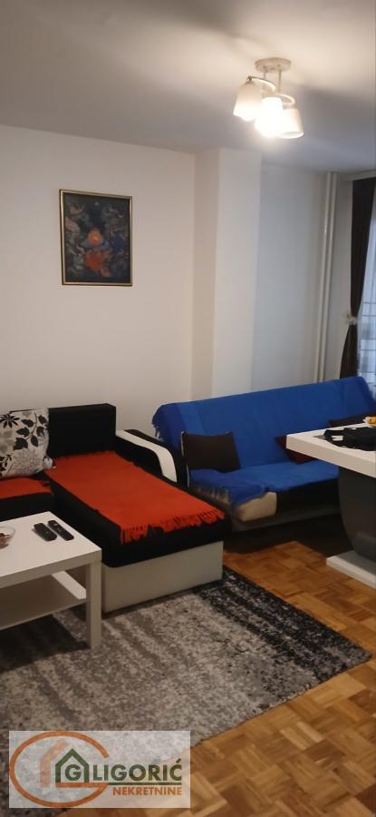 Stan na prodaju u Beogradu, Novi Beograd blok 63, jednoiposoban, 40m2, cena 142000 evra