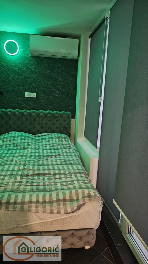 Stan na prodaju u Beogradu, Skadarlija, jednoiposoban, 35m2, cena 93000 evra