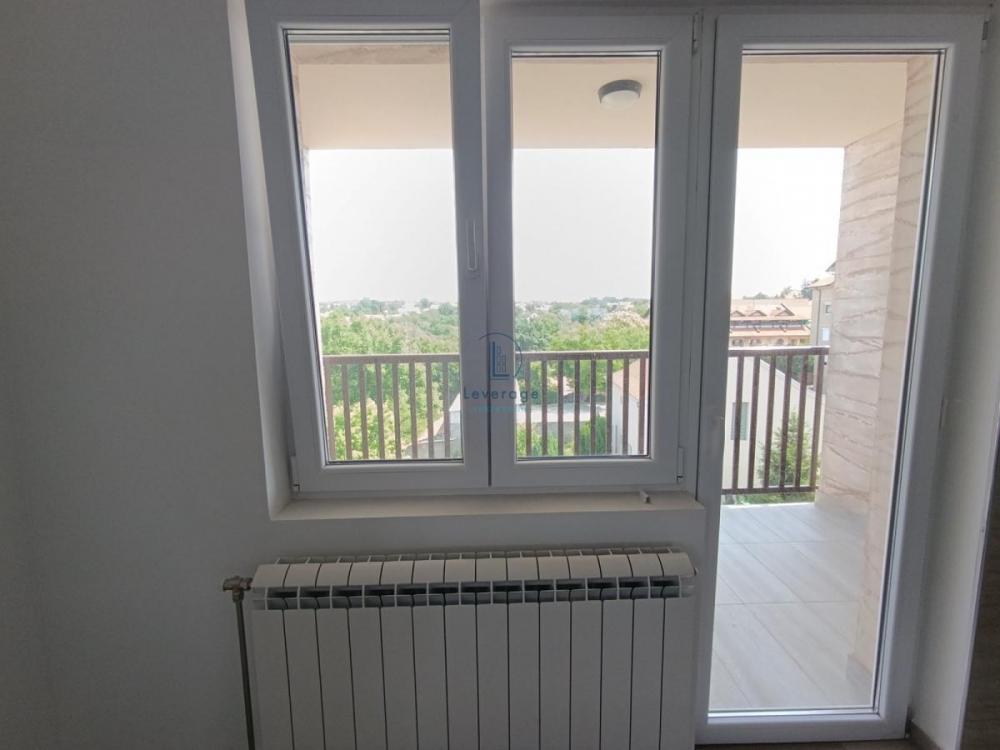 Stan na prodaju u Beogradu, dvoiposoban, 82m2, cena 101000 evra