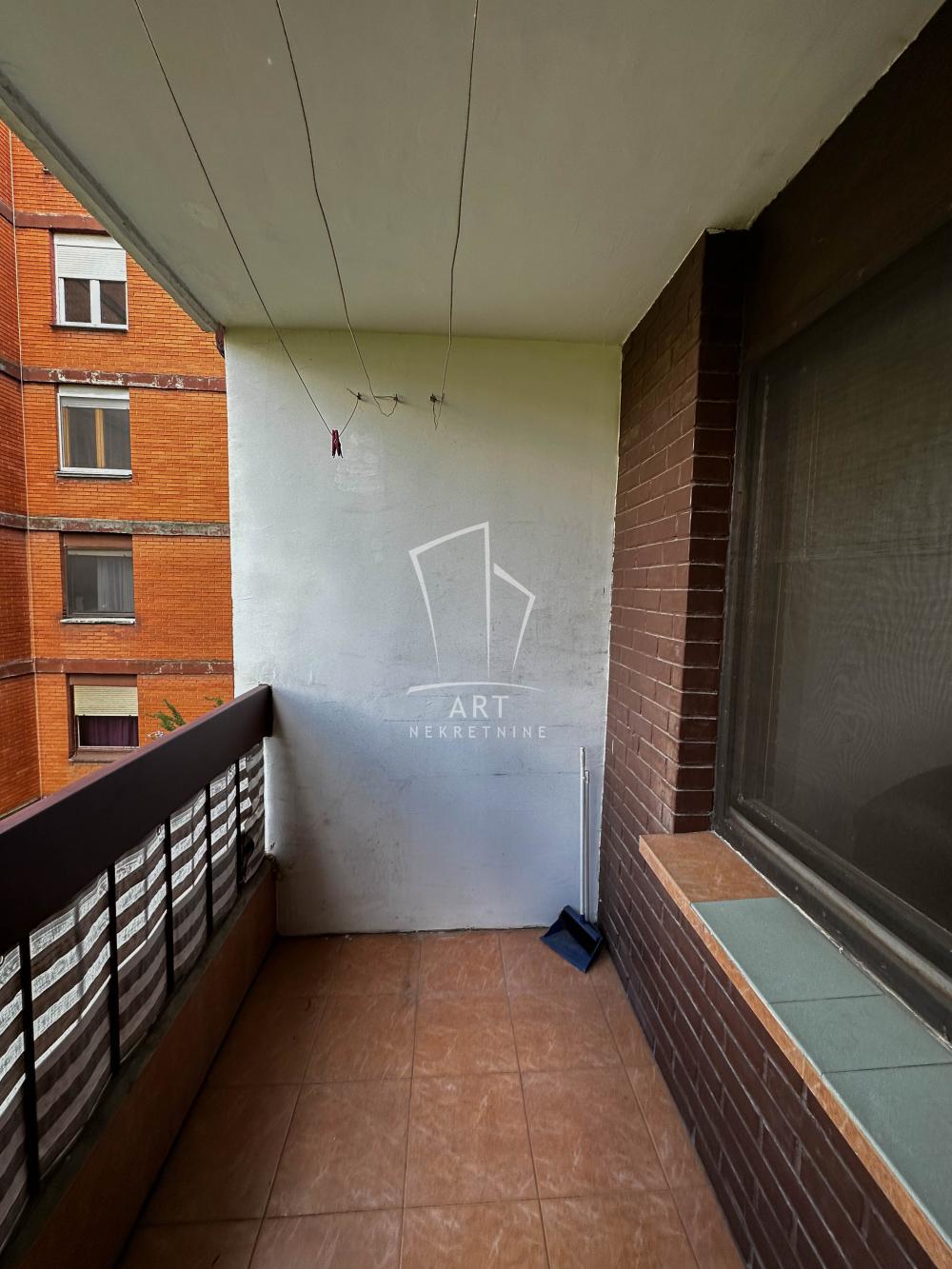 Stan na prodaju u Beogradu, Banovo brdo, dvoiposoban, 54m2, cena 158800 evra