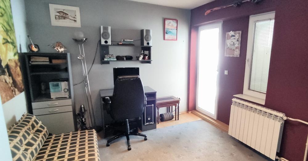 Stan na prodaju u Beogradu, Zemun, cetvorosoban, 125m2, cena 225000 evra