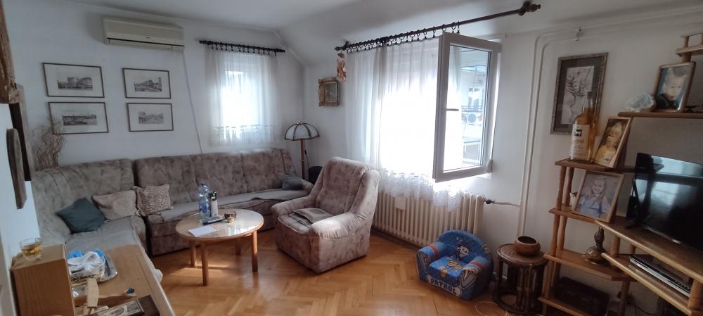 Stan na prodaju u Beogradu, Banovo brdo, 125m2, cena 250000 evra