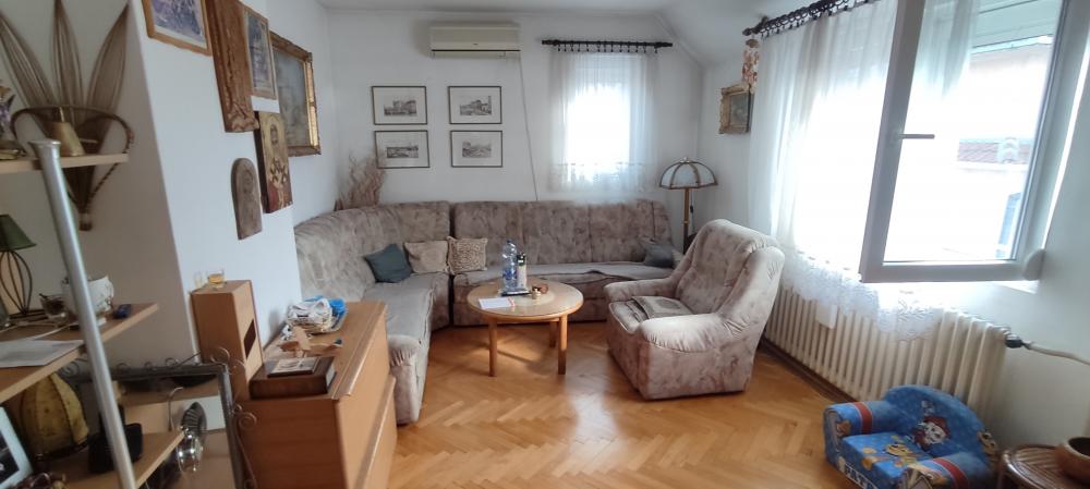 Stan na prodaju u Beogradu, Banovo brdo, 125m2, cena 250000 evra