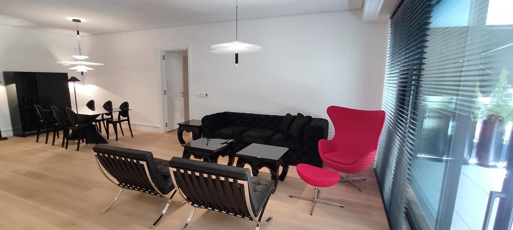 Stan na prodaju u Beogradu, Beograd (centar), trosoban, 138m2, cena 1300000 evra