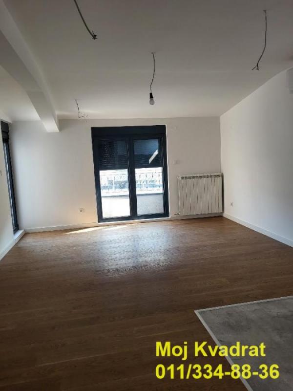 Stan na prodaju u Beogradu, Pašino brdo, troiposoban, 71m2, cena 227200 evra