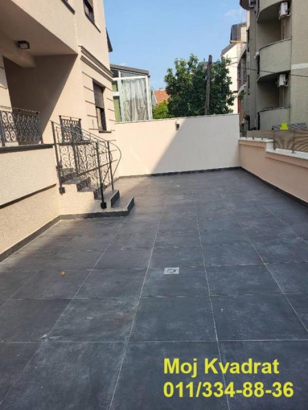 Stan na prodaju u Beogradu, Pašino brdo, troiposoban, 69m2, cena 220800 evra