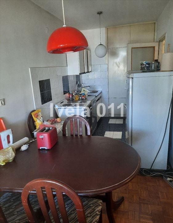 Stan na prodaju u Beogradu, Novi Beograd, trosoban, 76m2, cena 235000 evra
