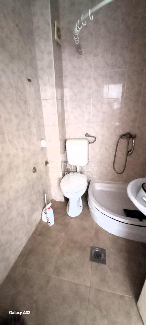 Stan na prodaju u Beogradu, Vidikovac, jednoiposoban, 39m2, cena 92000 evra