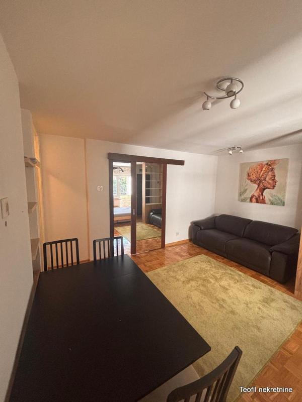 Stan na prodaju u Beogradu, Novi Beograd blok 29, jednoiposoban, 45m2, cena 173000 evra