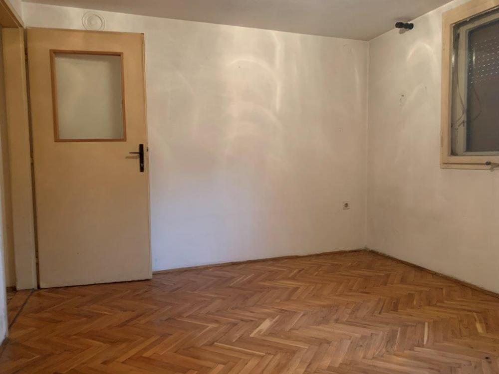 Stan na prodaju u Beogradu, Zvezdara, jednoiposoban, 34m2, cena 86000 evra