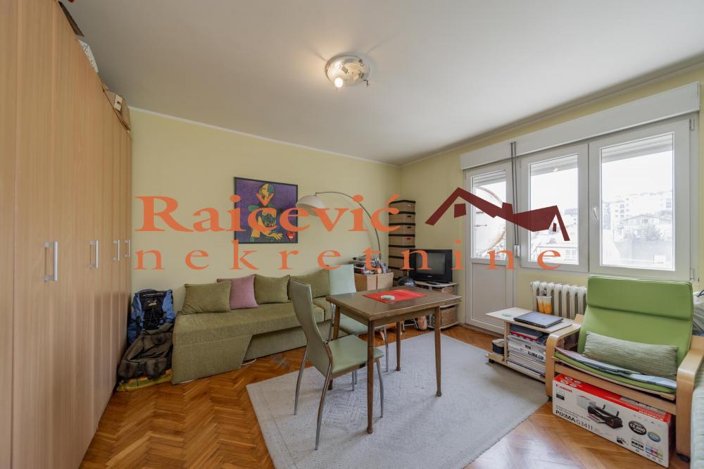 Stan na prodaju u Beogradu, Autokomanda, jednosoban, 31m2, cena 114000 evra