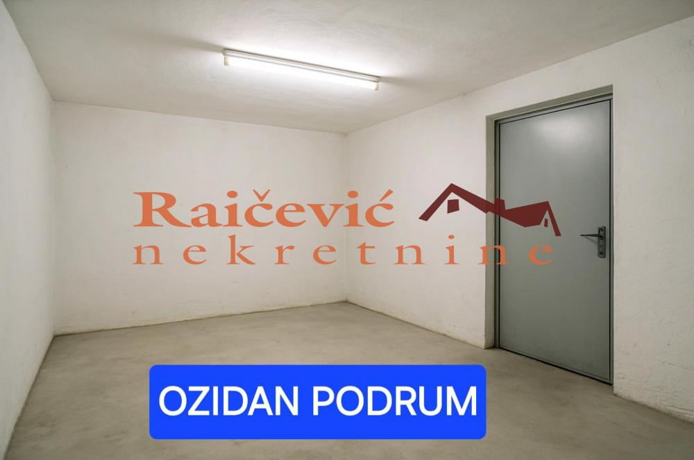 Stan na prodaju u Beogradu, Novi Beograd blok 38 (OŠ Ratko Mitrović), troiposoban, 64m2, cena 219000 evra