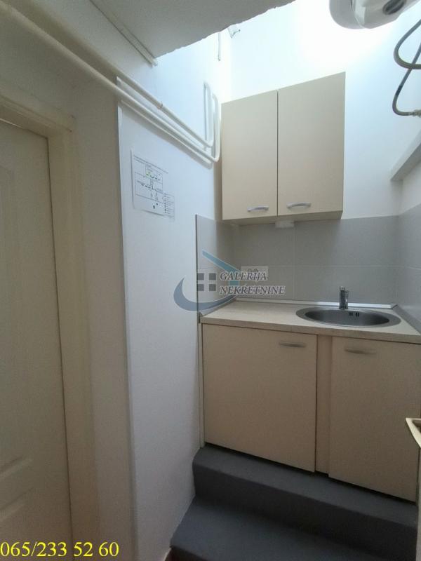 Stan na prodaju u Beogradu, Savski venac, jednosoban, 32m2, cena 120000 evra
