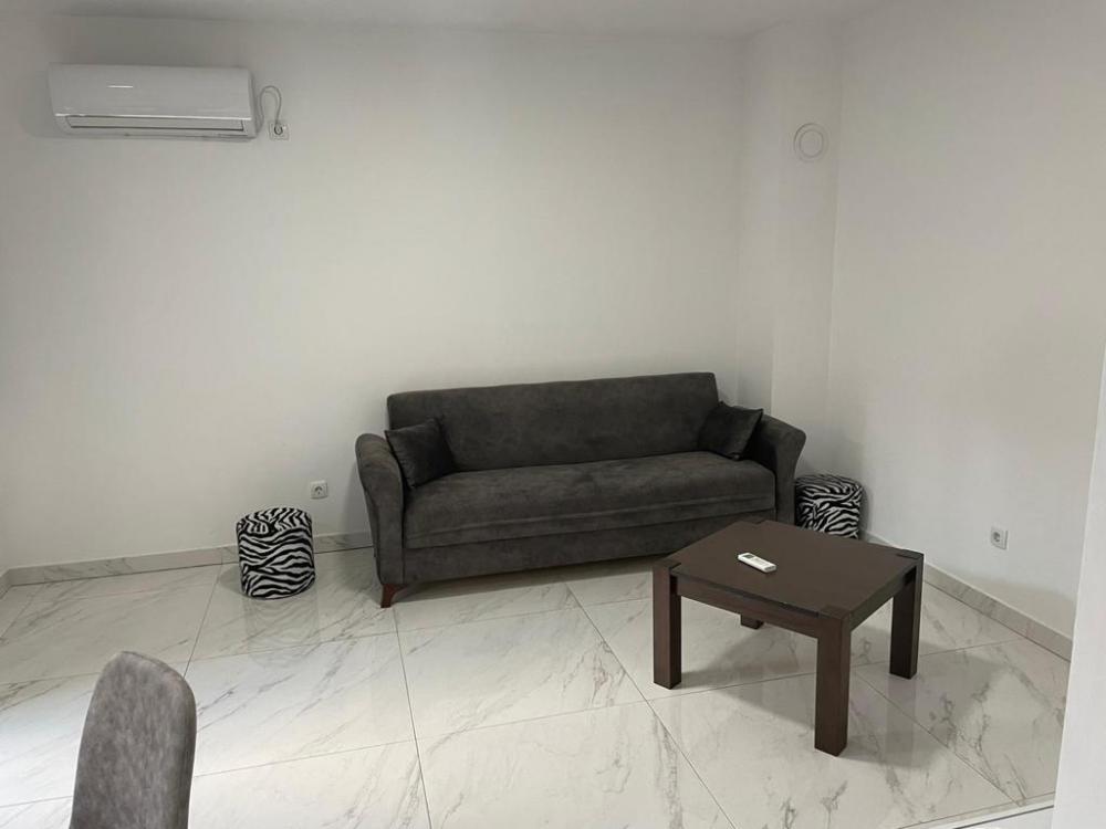 Stan na prodaju u Beogradu, Gornji grad, jednoiposoban, 45m2, cena 155000 evra
