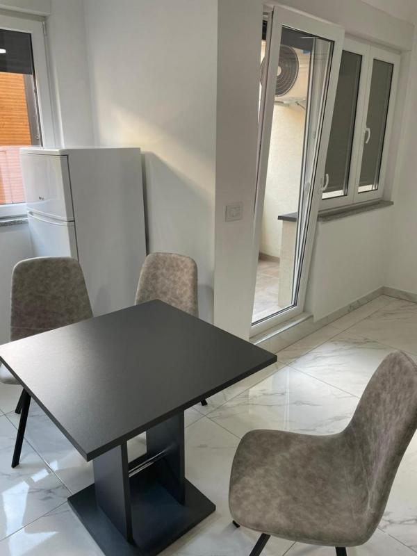 Stan na prodaju u Beogradu, Gornji grad, jednoiposoban, 45m2, cena 155000 evra