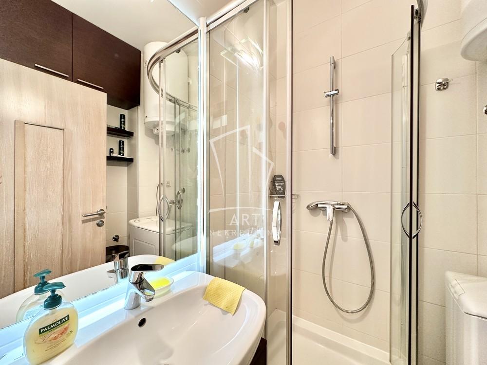 Stan na prodaju u Beogradu, Vračar (Hram), jednosoban, 31m2, cena 175000 evra