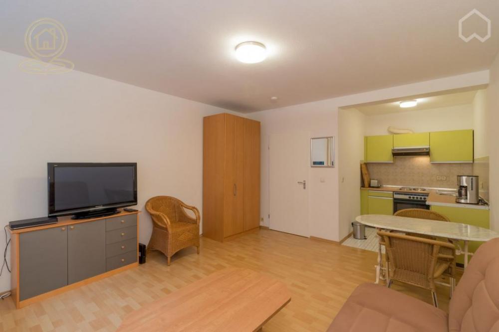 Stan na prodaju u Beogradu, Novi Beograd blok 44 (Piramida), jednosoban, 40m2, cena 160000 evra