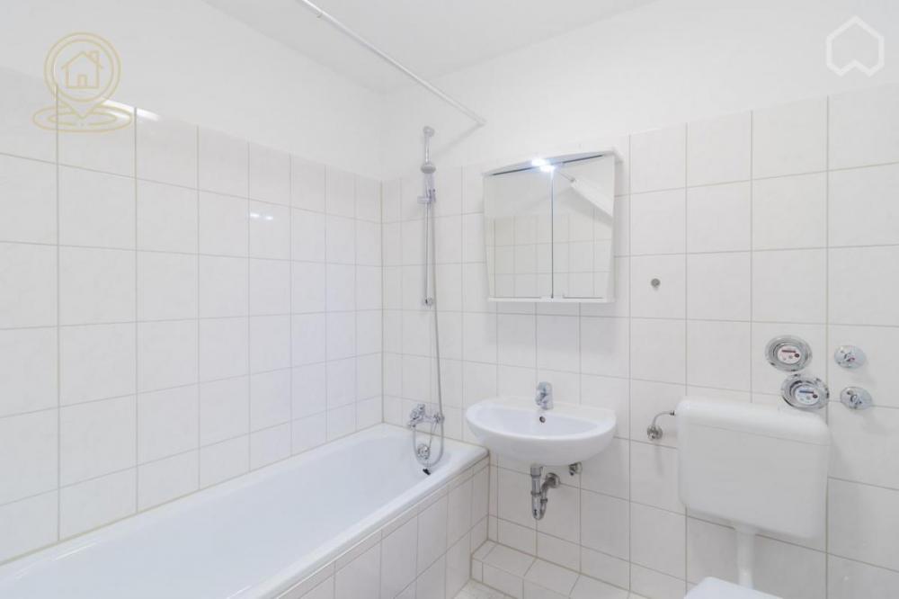 Stan na prodaju u Beogradu, Novi Beograd blok 44 (Piramida), jednosoban, 40m2, cena 160000 evra