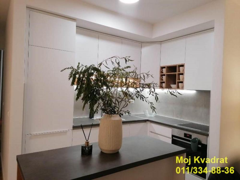 Stan na prodaju u Beogradu, Karaburma, cetvorosoban, 113m2, cena 475000 evra