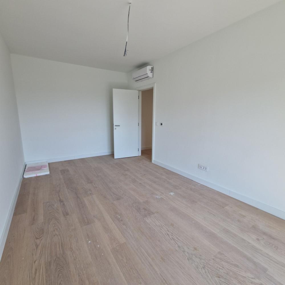 Stan na prodaju u Beogradu, Beograd na vodi, cetvorosoban, 173m2, cena 872888 evra