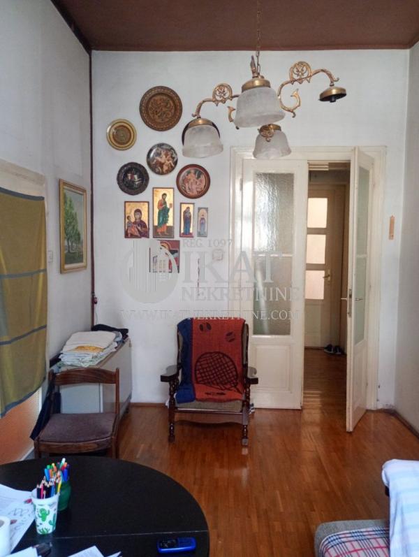 Stan na prodaju u Beogradu, Gornji Dorćol, cetvorosoban, 130m2, cena 410000 evra