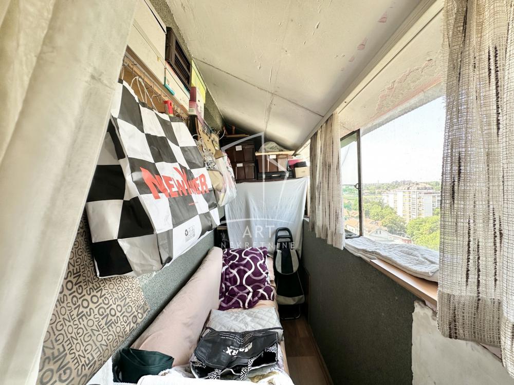 Stan na prodaju u Beogradu, Meandri, jednoiposoban, 30m2, cena 97000 evra