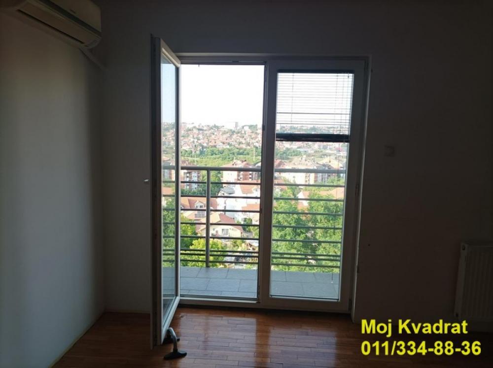 Stan na prodaju u Beogradu, Medaković 3, trosoban, 57m2, cena 115000 evra