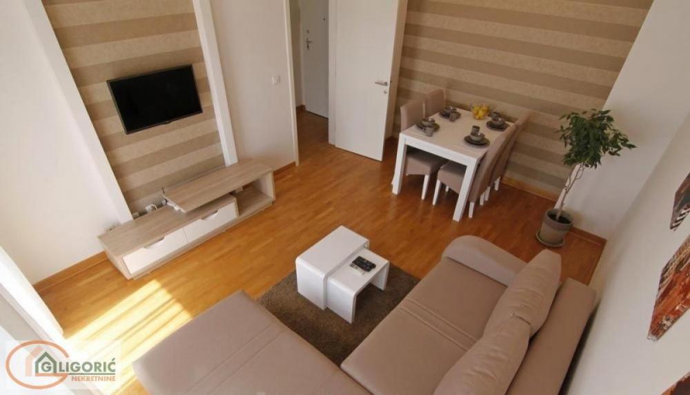 Stan na prodaju u Beogradu, Novi Beograd blok 67A (Belvile), jednosoban, 41m2, cena 189000 evra