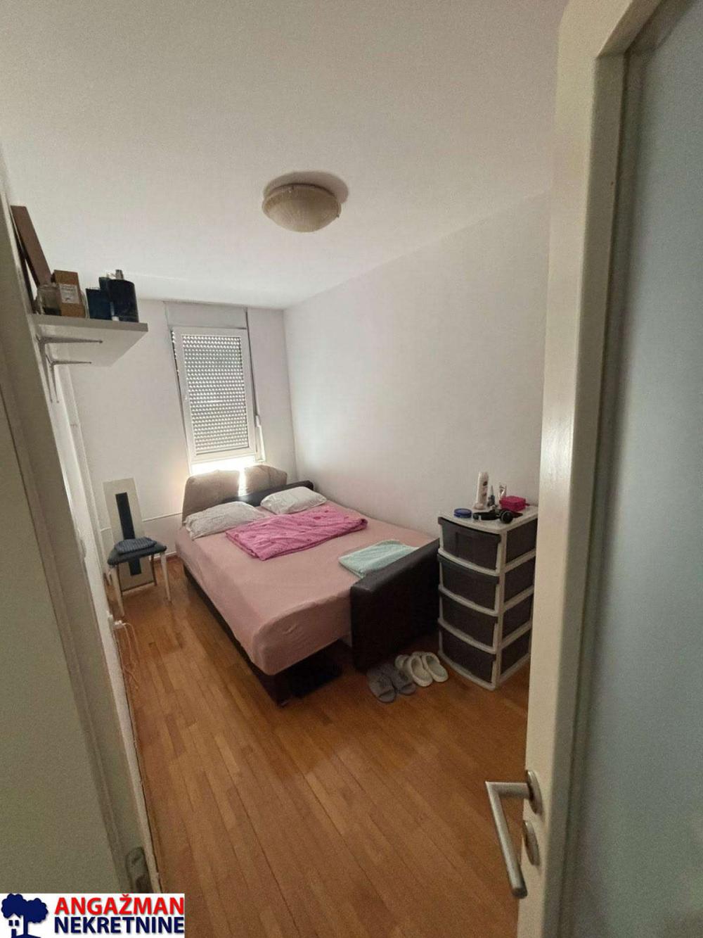 Stan na prodaju u Beogradu, Novi Beograd, dvosoban, 53m2, cena 169600 evra