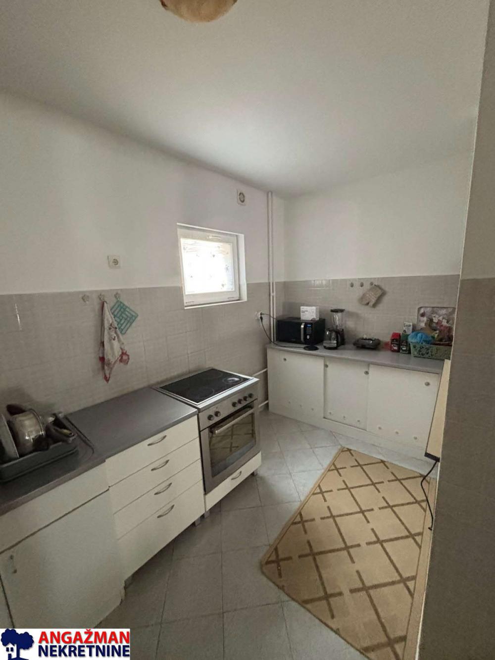 Stan na prodaju u Beogradu, Novi Beograd, dvosoban, 53m2, cena 169600 evra