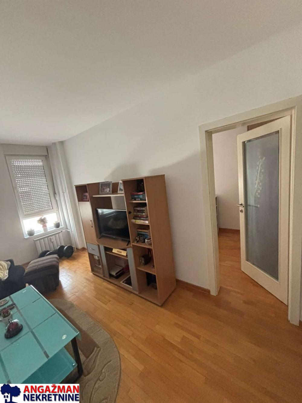 Stan na prodaju u Beogradu, Novi Beograd, dvosoban, 53m2, cena 169600 evra