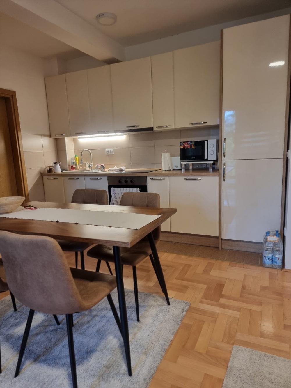 Stan na prodaju u Beogradu, Voždovac, dvosoban, 46m2, cena 102800 evra