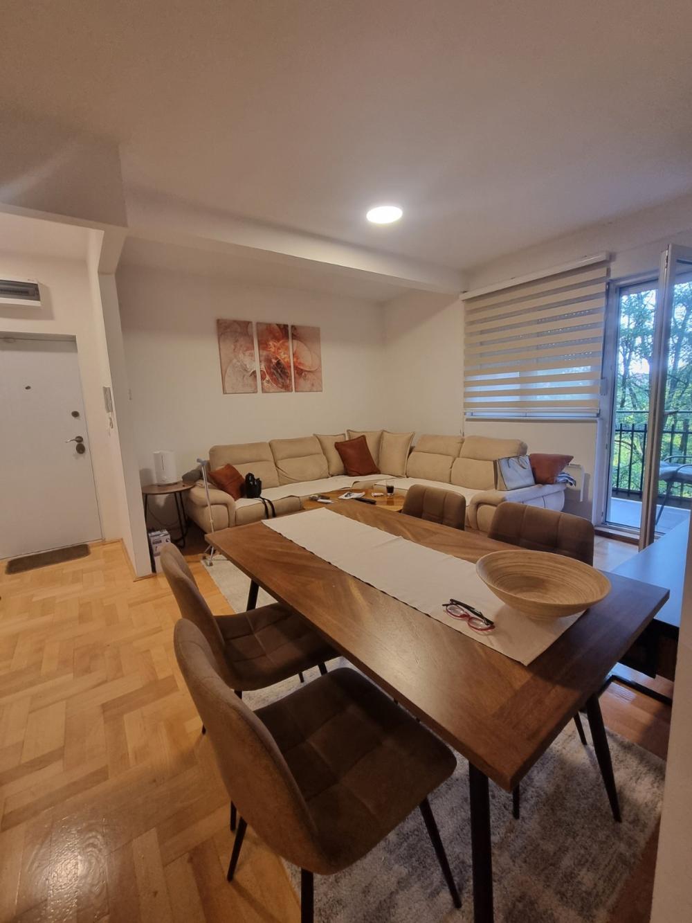 Stan na prodaju u Beogradu, Voždovac, dvosoban, 46m2, cena 102800 evra