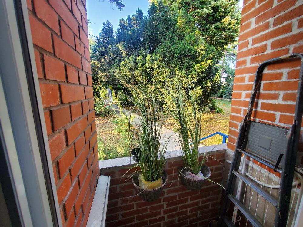 Stan na prodaju u Beogradu, Dedinje, jednosoban, 22m2, cena 109500 evra