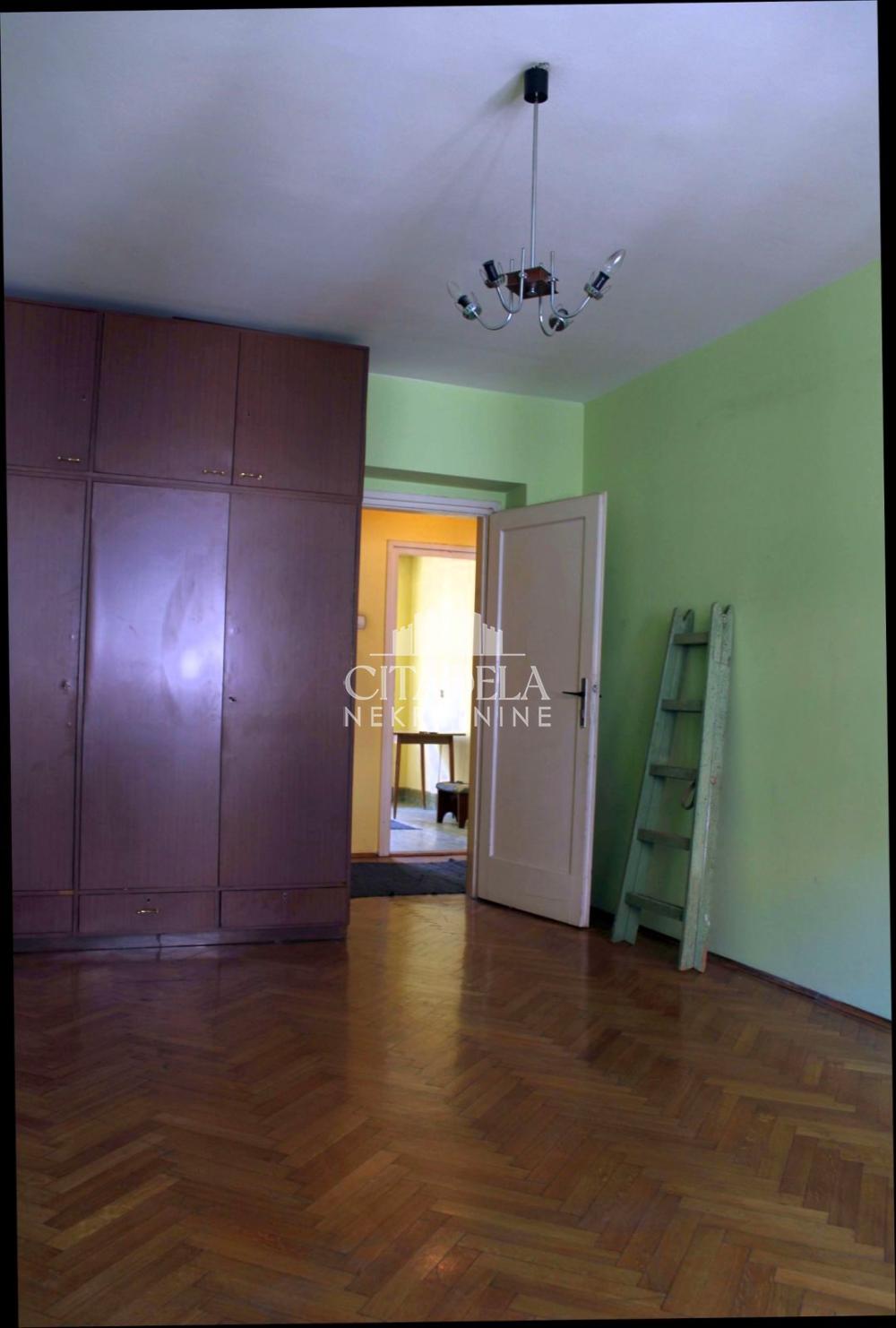 Stan na prodaju u Beogradu, Savski venac, dvosoban, 60m2, cena 250000 evra