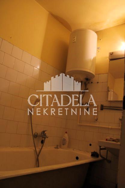 Stan na prodaju u Beogradu, Savski venac, dvosoban, 60m2, cena 250000 evra
